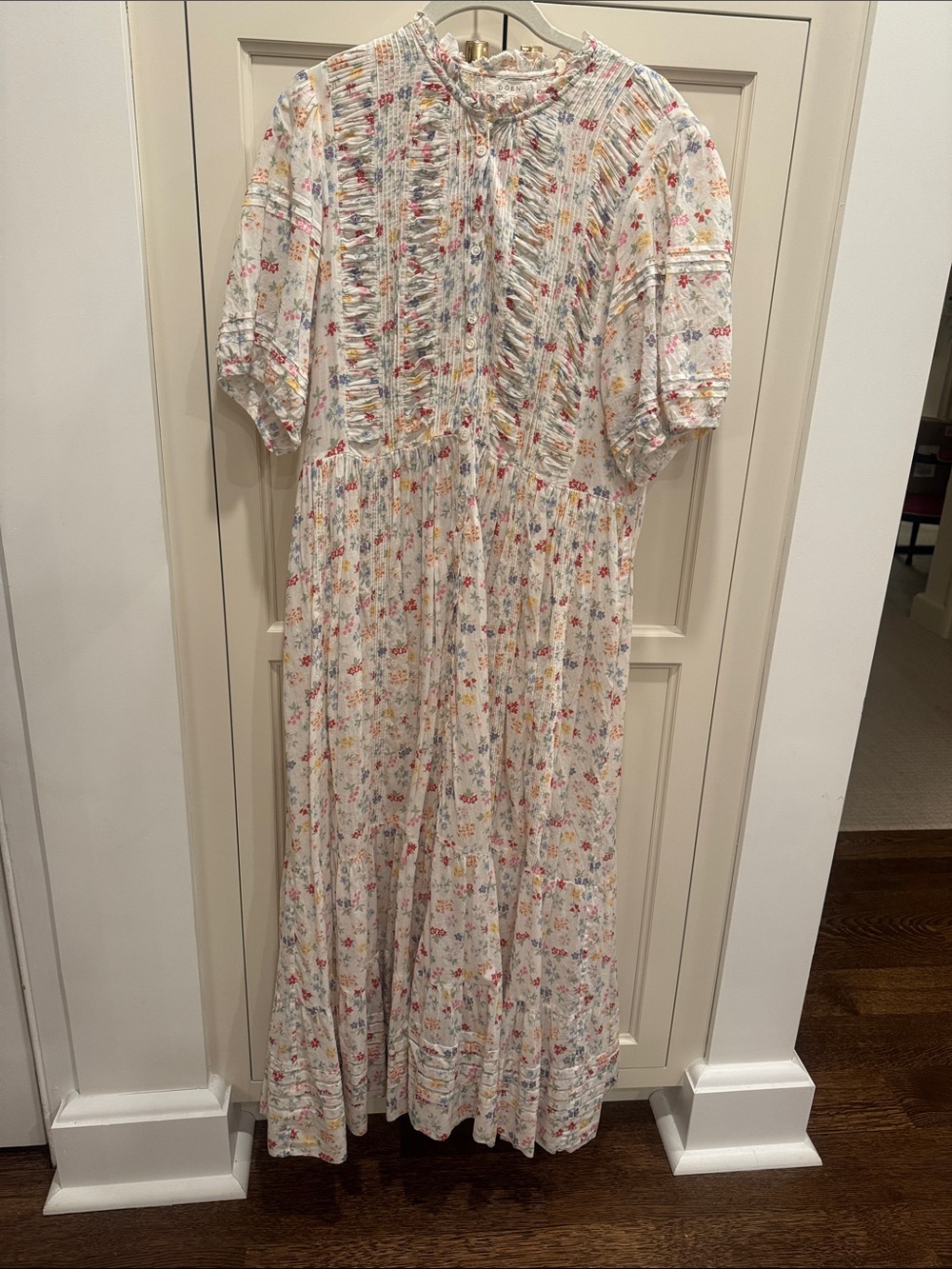 Doen White Floral Maxi Dress with Multicolor Prints